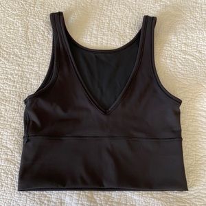 Lululemon crop top-NWOT
